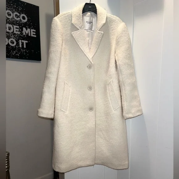 Abercrombie & Fitch Cream Women's Coat - Picture 2 of 6